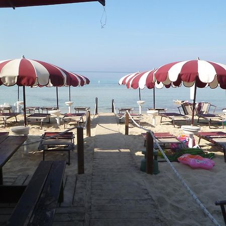 Conchiglia Azzurra Resort & Beach Порто-Чезарео Екстер'єр фото