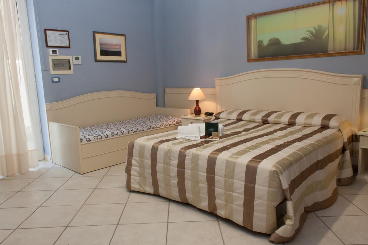 Conchiglia Azzurra Resort & Beach Порто-Чезарео Екстер'єр фото