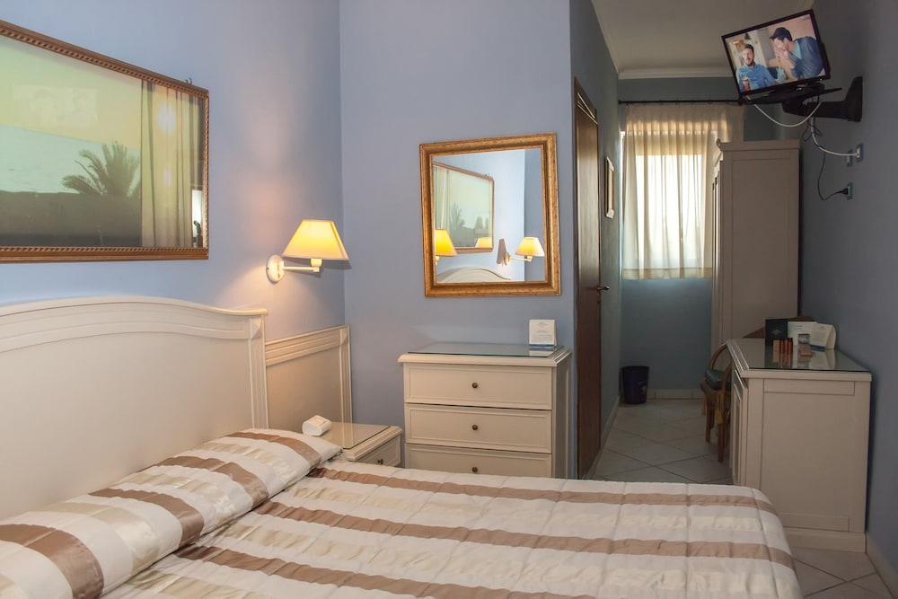 Conchiglia Azzurra Resort & Beach Порто-Чезарео Екстер'єр фото