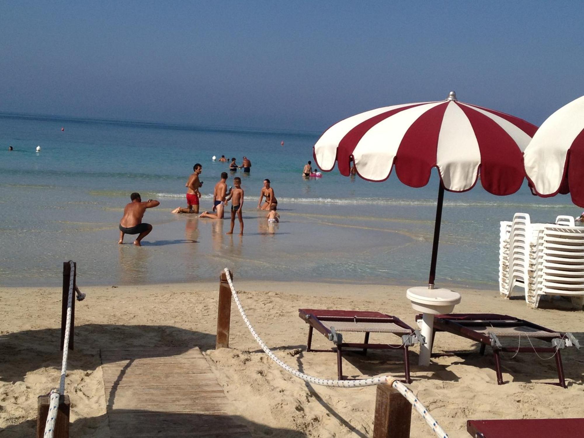 Conchiglia Azzurra Resort & Beach Порто-Чезарео Екстер'єр фото